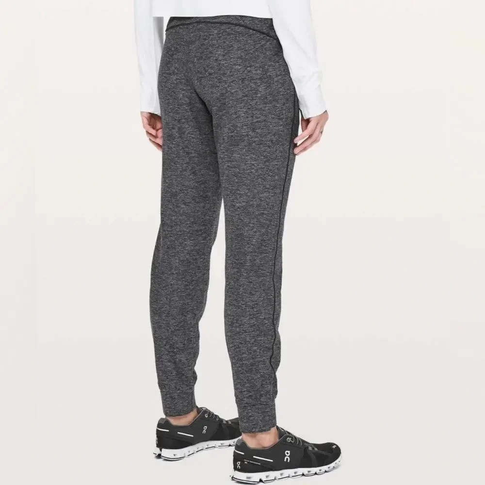 Lululemon sz 6 Ready To Rulu Pant *Updated 29